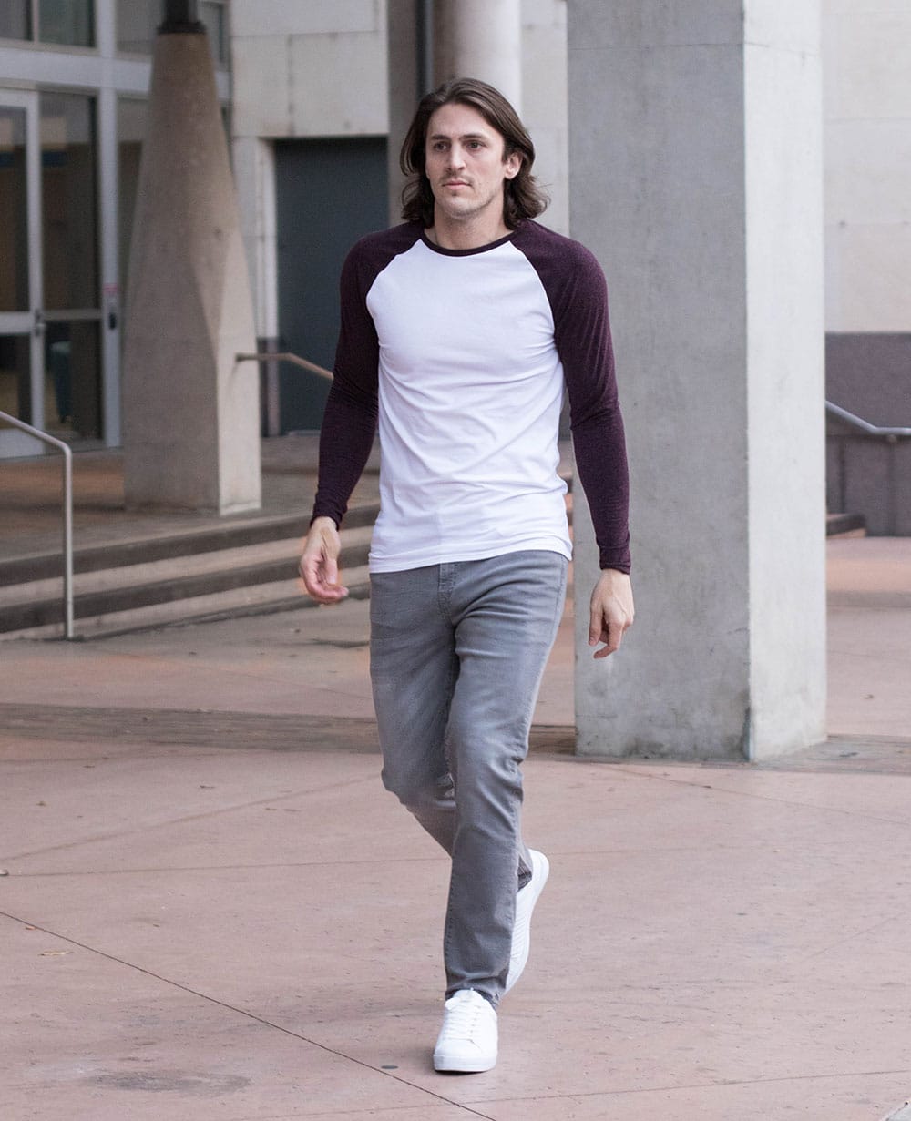 Red and White Raglan Tee and and White Sneakers